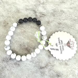 Howlite Lava rock essential oil diffuser stretch bracelet